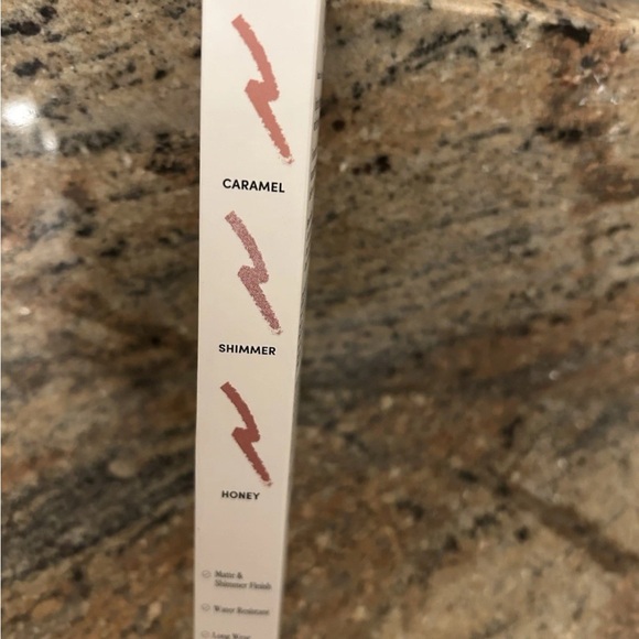 bdb Billion Dollar Beauty Eyeshadow Stick Duo- Caramel & Honey Brand New Only 2 - Picture 5 of 11